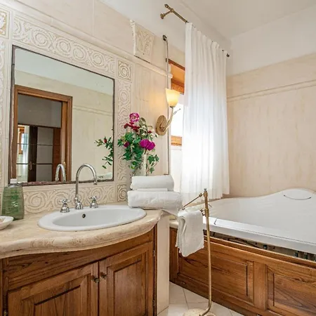 Casa Calliope Apartment *